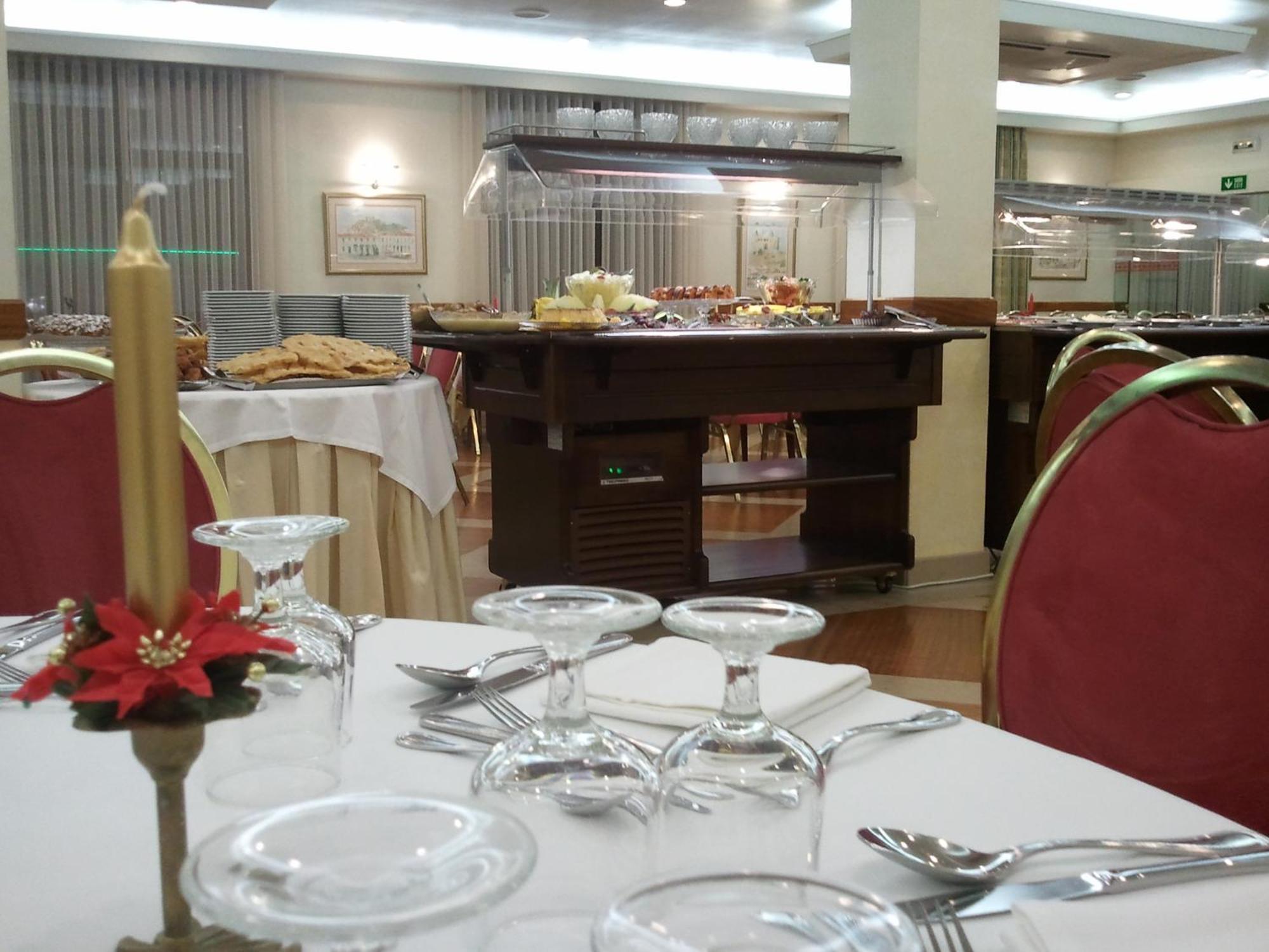 Hotel Cinquentenario & Conference Center Fatima Luaran gambar